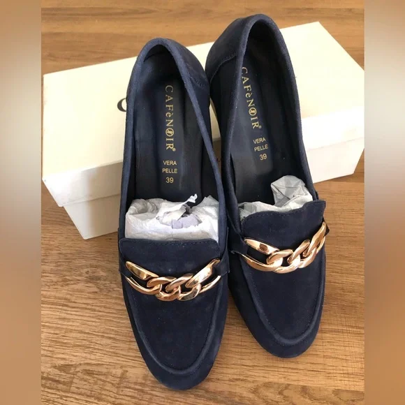 CafèNoir Italy, Suede Loafers with Chain Night Blue in Size 8 (39EU). - Picture 7 of 9